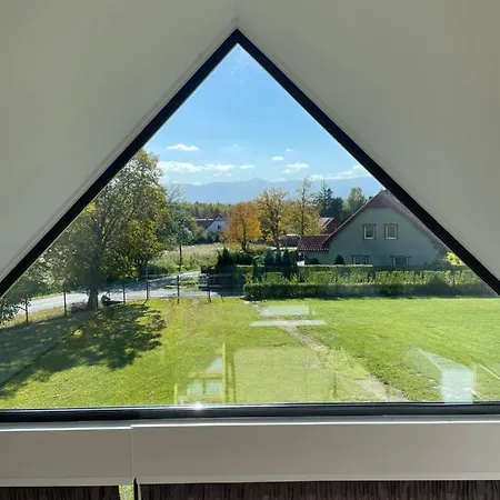 Zakatek Na Lipowej * Komarno